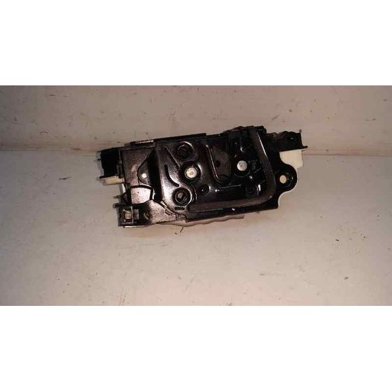 Cerradura Puerta Delantera Derecha Para Volkswagen Golf Vi