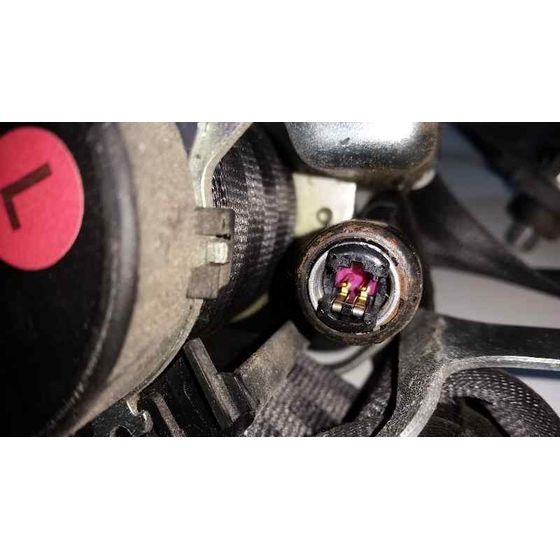 Pretensor Airbag Izquierdo Para Kia Cee'd
