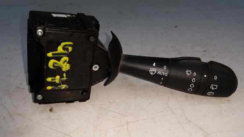 Mando Limpia Para Renault Captur