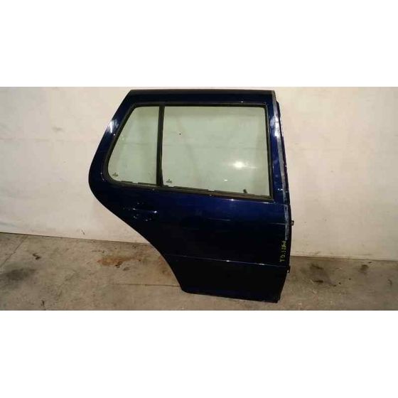 Puerta Trasera Derecha Para Volkswagen Golf Iv Berlina