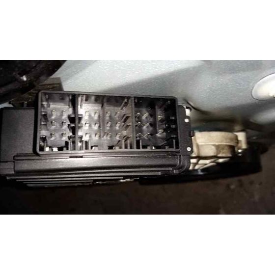 Elevalunas Delantero Derecho Para Seat Ibiza