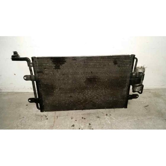 Condensador / Radiador Aire Acondicionado Para Volkswagen Golf Iv Berlina
