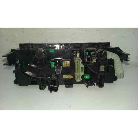 Mando Calefaccion / Aire Acondicionado Para Peugeot 207