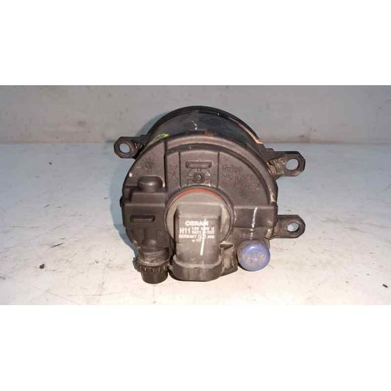 Faro Antiniebla Derecho Para Toyota Auris