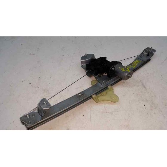 Elevalunas Delantero Derecho Para Renault Clio Iv