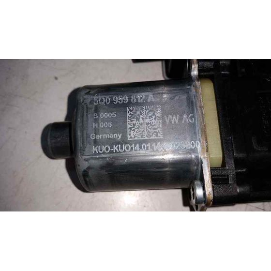 Motor Elevalunas Trasero Derecho Para Volkswagen Golf Vii Lim.