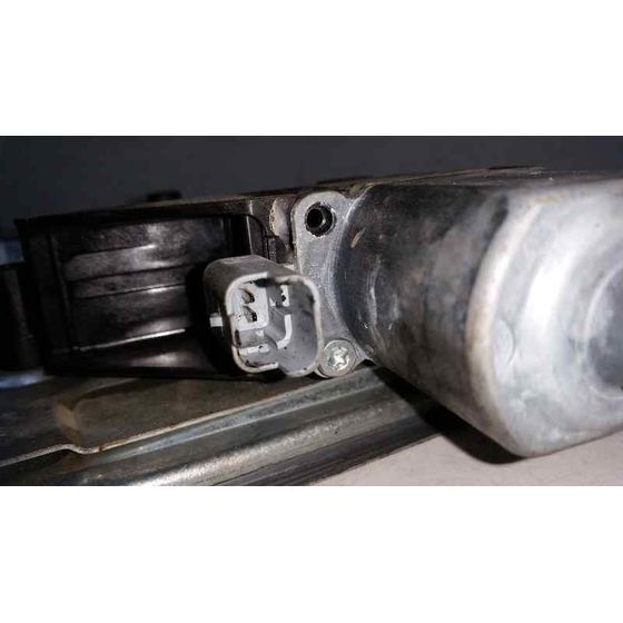 Elevalunas Delantero Derecho Para Peugeot 2008
