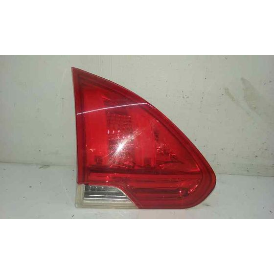 Piloto Trasero Izquierdo Para Peugeot 2008