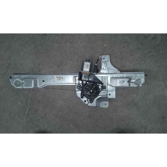 Elevalunas Delantero Derecho para Peugeot 208
