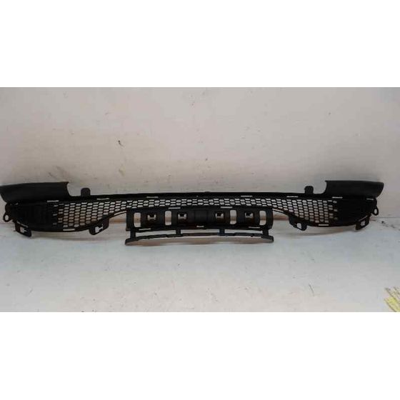 Rejilla Central Paragolpes para Peugeot 208