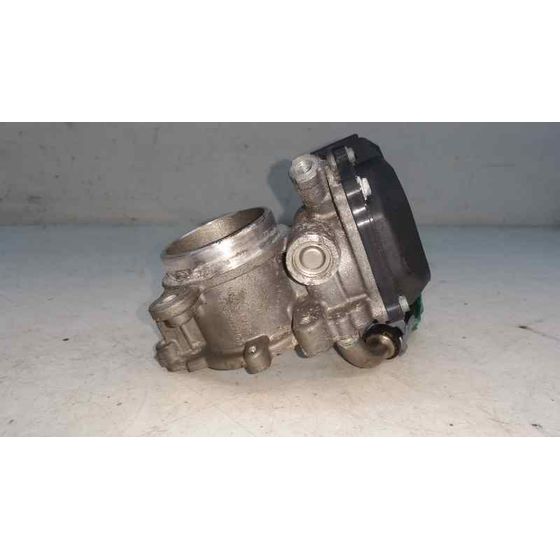 Caja Mariposa para Audi A3 (8V)