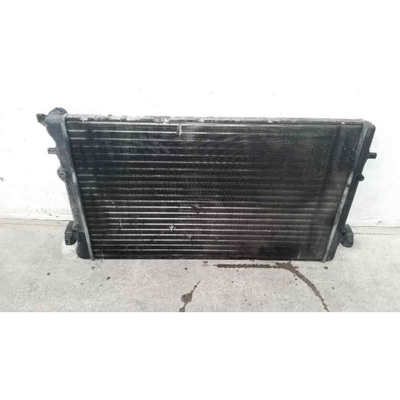 Radiador Agua Para Volkswagen Golf Iv Berlina