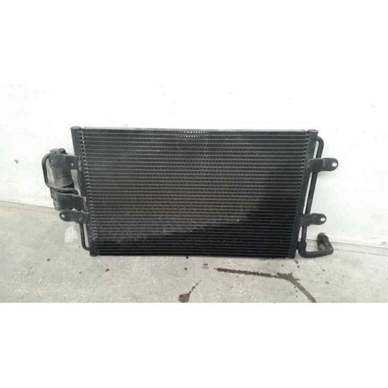 Condensador / Radiador Aire Acondicionado Para Volkswagen Golf Iv Berlina