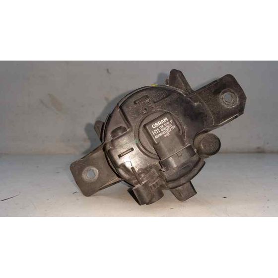 Faro Antiniebla Derecho Para Nissan Micra