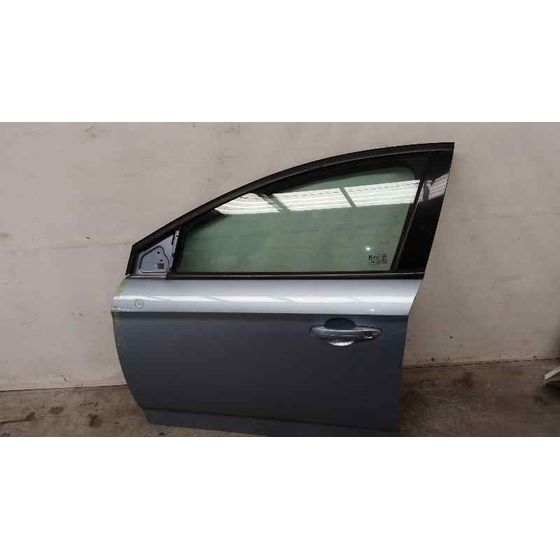 Puerta Delantera Izquierda Para Ford Mondeo Ber.