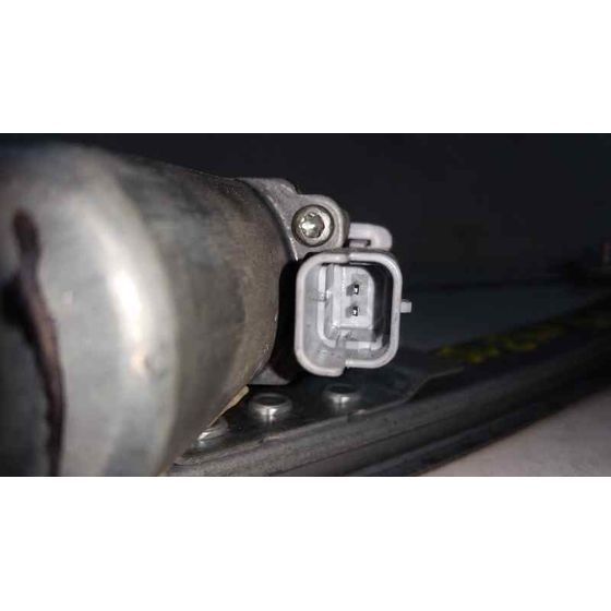 Elevalunas Delantero Derecho Para Peugeot 107