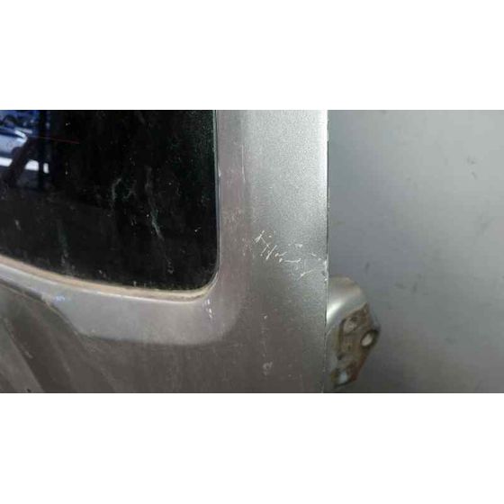Porton Trasero Para Mitsubishi Montero