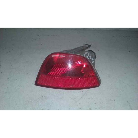 Faro Antiniebla Trasero Izquierdo para Ford Focus Berlina (Cap)