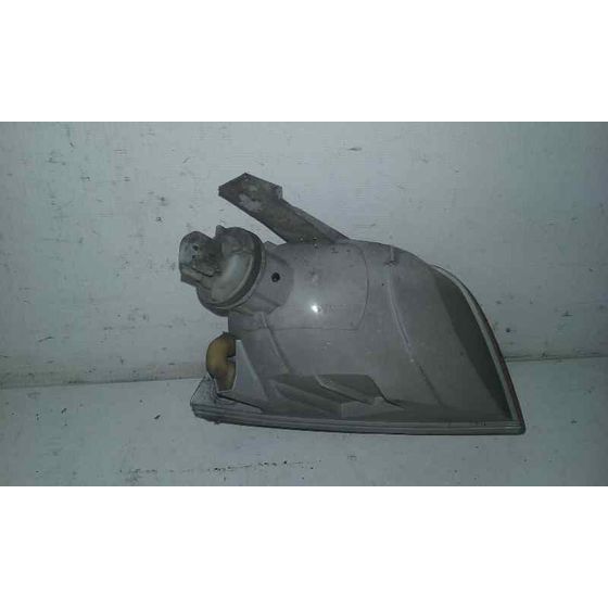 Faro Antiniebla Trasero Izquierdo para Ford Focus Berlina (Cap)