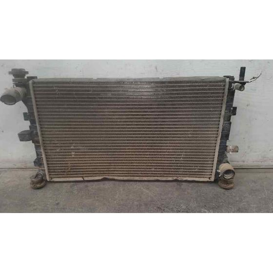 Radiador Agua Para Ford Focus Berlina