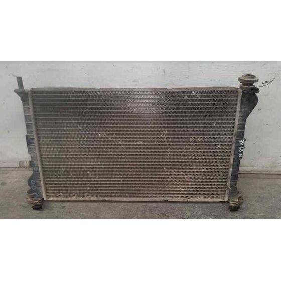 Radiador Agua Para Ford Focus Berlina