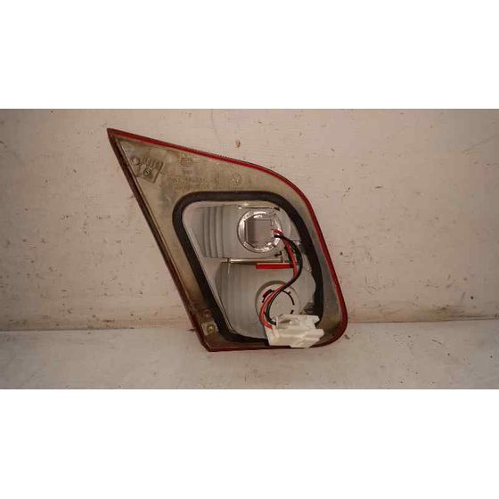 Piloto Trasero Derecho Para Mitsubishi Carisma Berlina 5