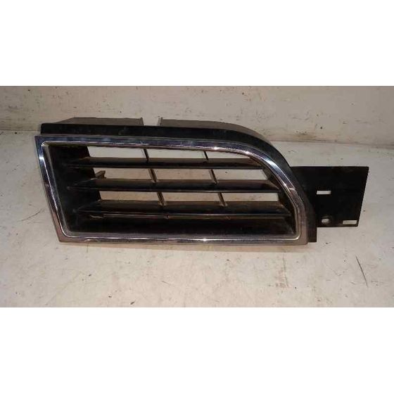 Rejilla Delantera Para Mitsubishi Carisma Berlina 5