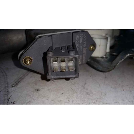 Elevalunas Delantero Derecho Para Toyota Avensis Berlina