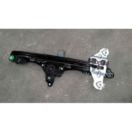 Elevalunas Delantero Derecho Para Nissan Pulsar