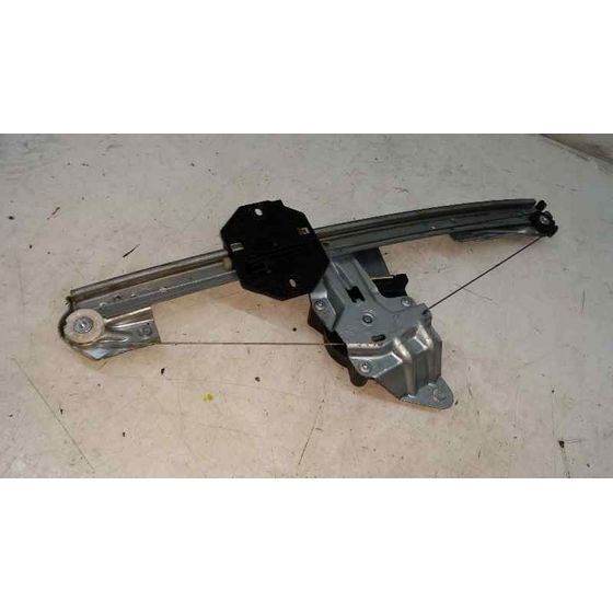 Elevalunas Delantero Derecho Para Dacia Sandero
