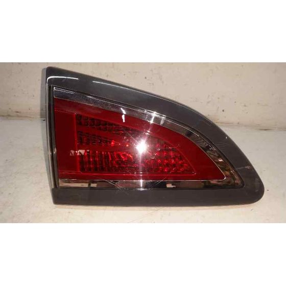 Piloto Trasero Izquierdo Para Renault Scenic Iii