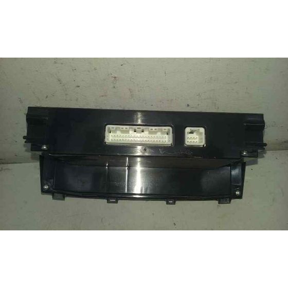 Mando Climatizador para Toyota Avensis Berlina (T25)