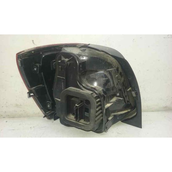 Piloto Trasero Derecho Para Volkswagen Polo