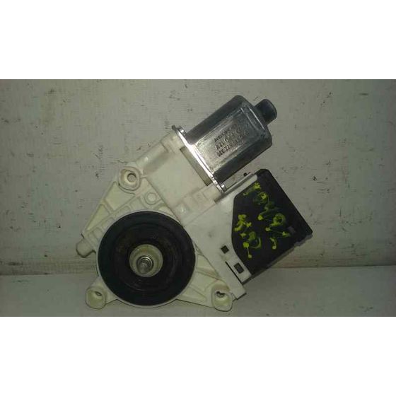 Motor Elevalunas Trasero Derecho Para Renault Megane Iii Berlina 5 P