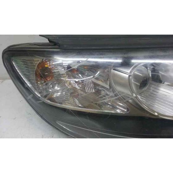 Faro Derecho Para Hyundai Santa Fe