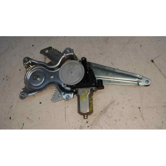 Elevalunas Trasero Izquierdo Para Suzuki Swift Azg