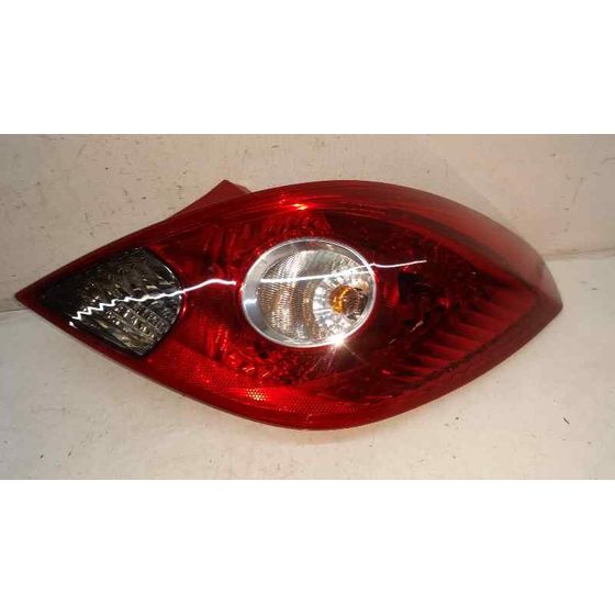 Piloto Trasero Derecho Para Opel Corsa D