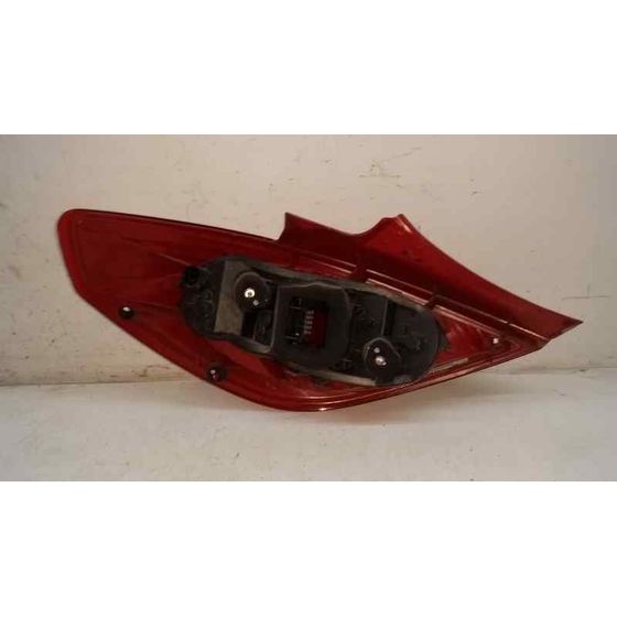 Piloto Trasero Derecho Para Opel Corsa D