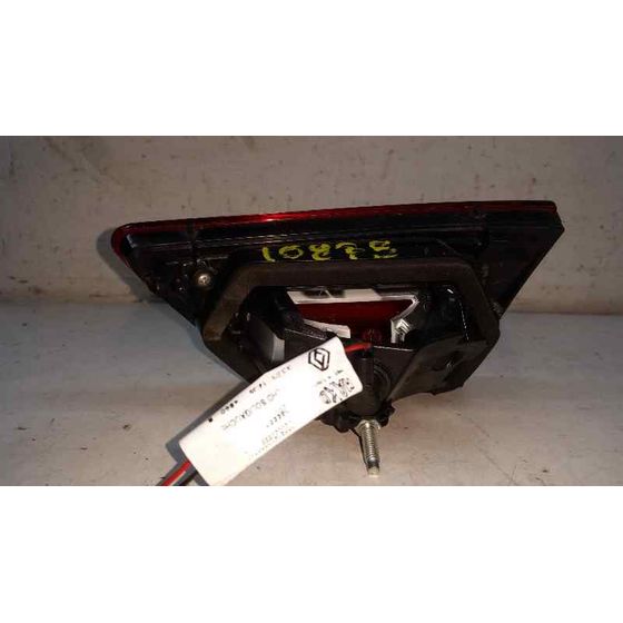 Piloto Trasero Izquierdo Para Renault Clio Iv