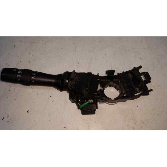 Mando Luces Para Lexus Ct