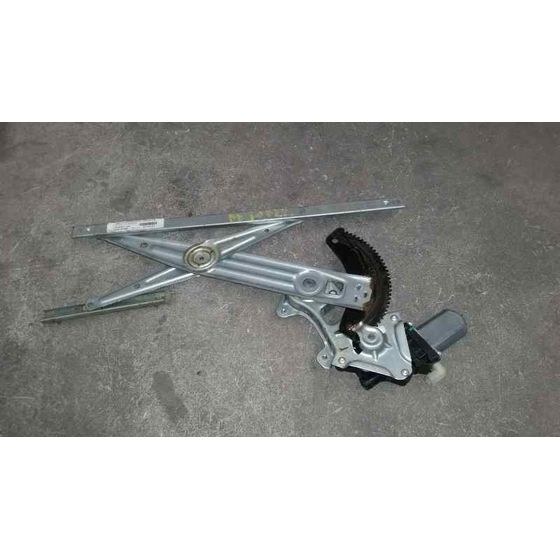 Elevalunas Delantero Derecho Para Nissan Micra