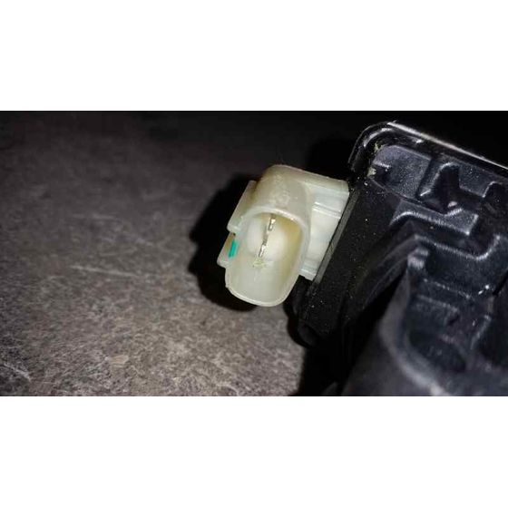 Elevalunas Delantero Derecho Para Nissan Micra