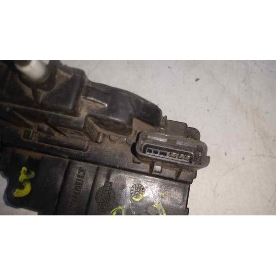 Cerradura Puerta Delantera Derecha Para Nissan Pathfinder