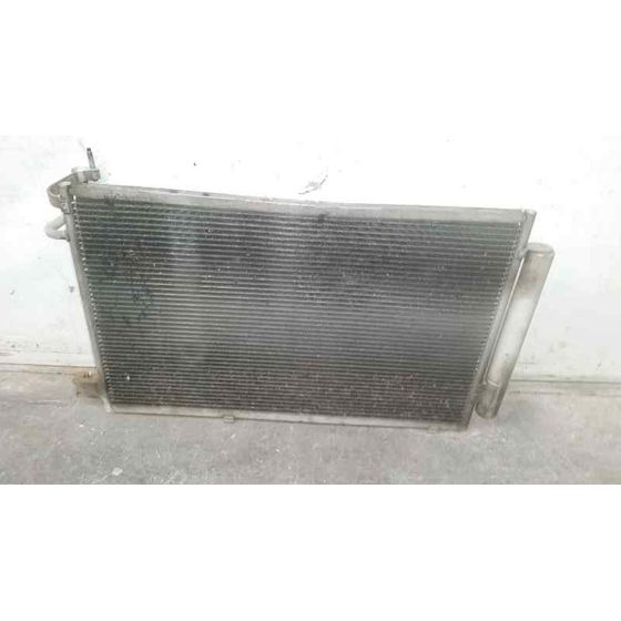 Condensador / Radiador Aire Acondicionado Para Ford Fiesta