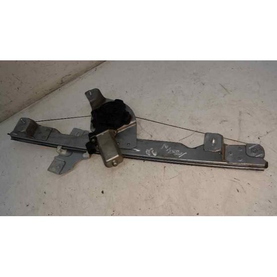 Elevalunas Delantero Derecho Para Dacia Sandero