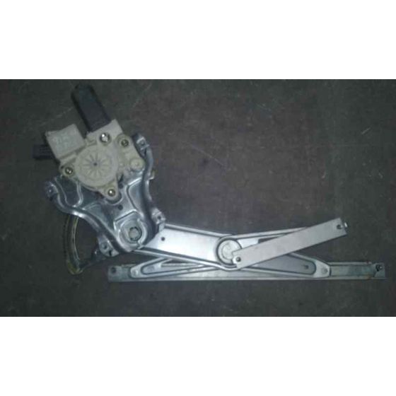 Elevalunas Delantero Derecho Para Toyota Avensis Berlina