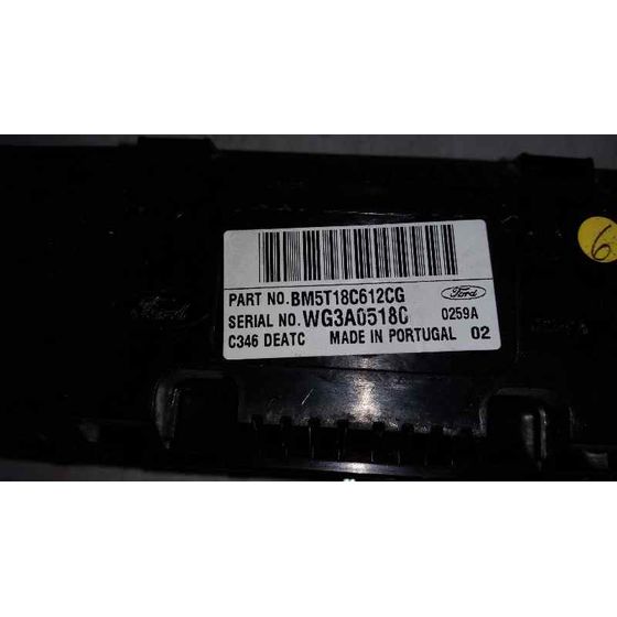 Mando Climatizador para Ford Focus Lim. (Cb8)