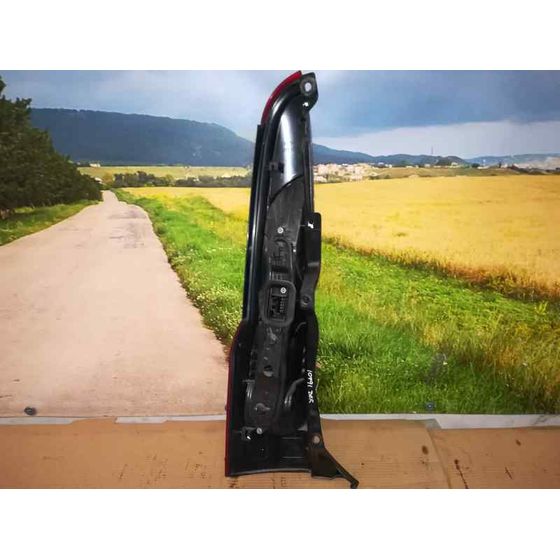 Piloto Trasero Derecho Para Fiat Panda