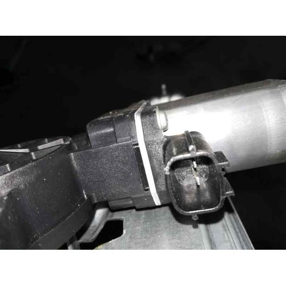 Elevalunas Delantero Derecho Para Renault Clio Iv
