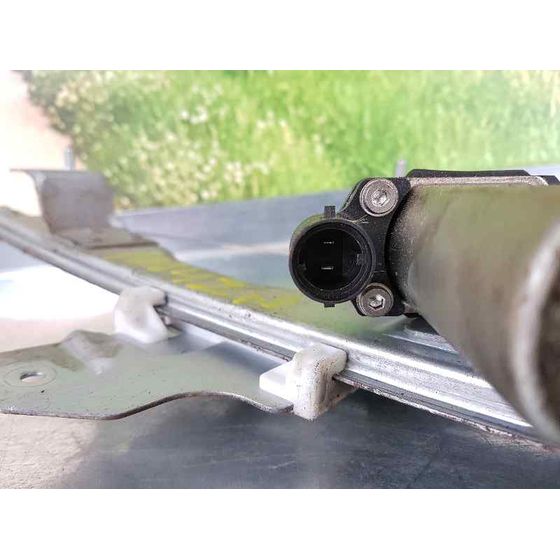 Elevalunas Delantero Derecho Para Dacia Sandero